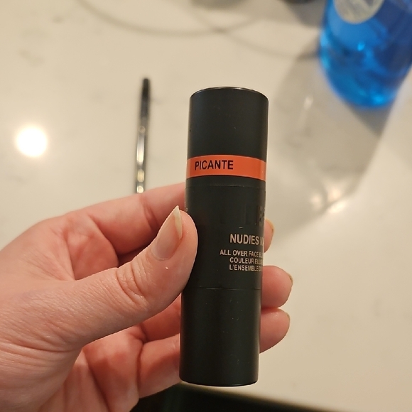 NUDESTIX - Picture 4 of 4